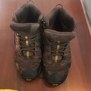 H North Face hiking boot
